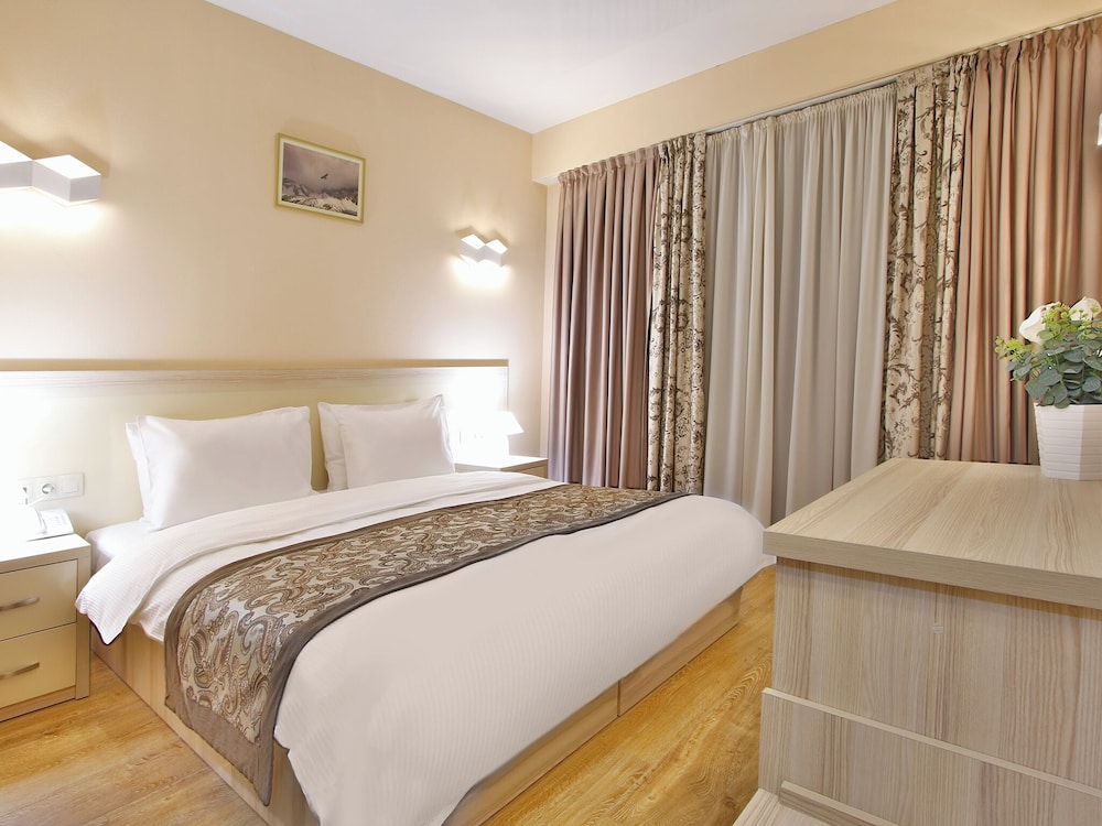 غرفة كلاسيكية بسريرين منفصلين، Gudauri Inn 5/8