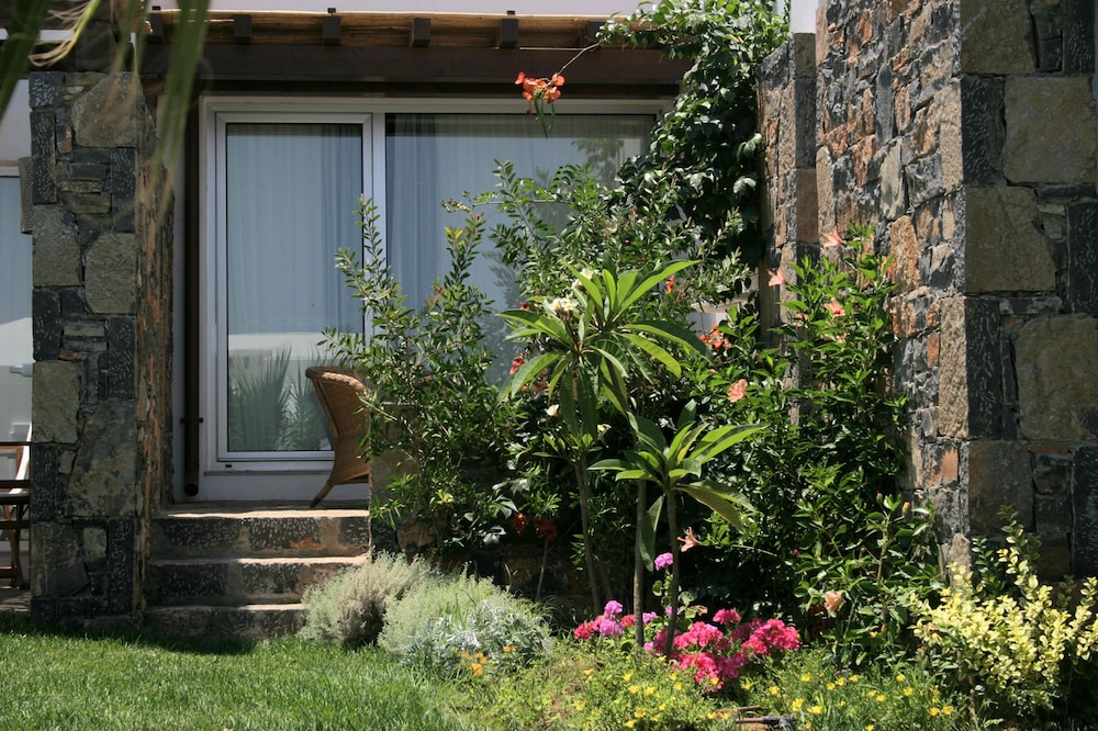 Aquila Elounda Village - Adults Only in AGIOS NIKOLAOS