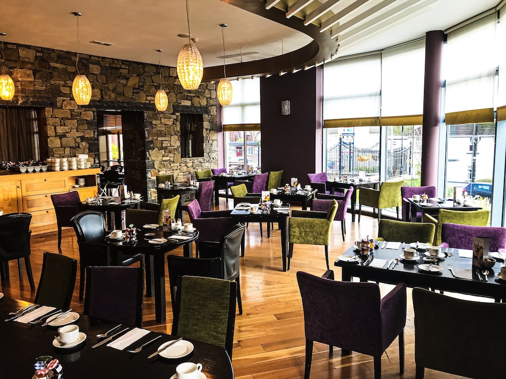Carrigaline Court Hotel And Leisure Centre 24/41