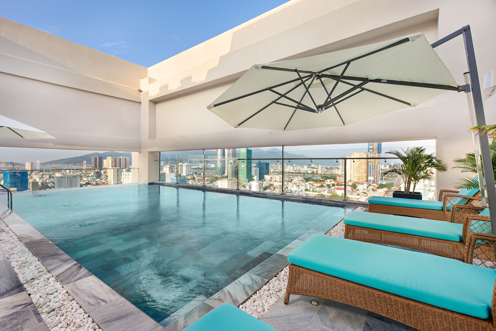 G8 Luxury Hotel and Spa Da Nang 22/66