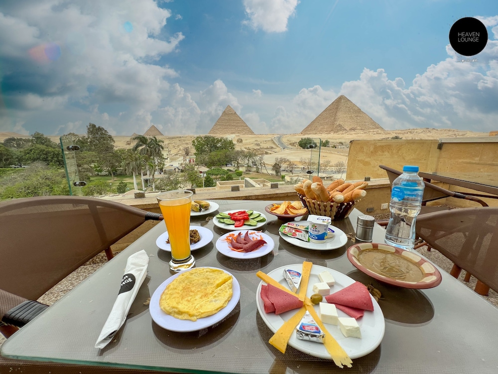 Giza Pyramids View Inn 36/50