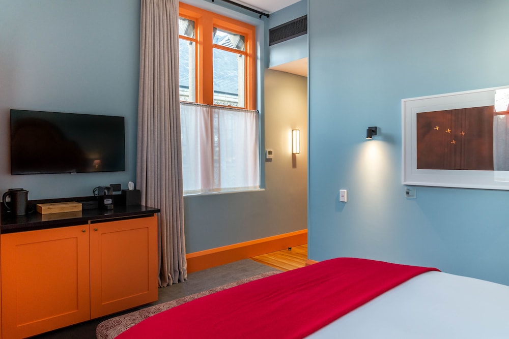 The Observatory Hotel 7/50