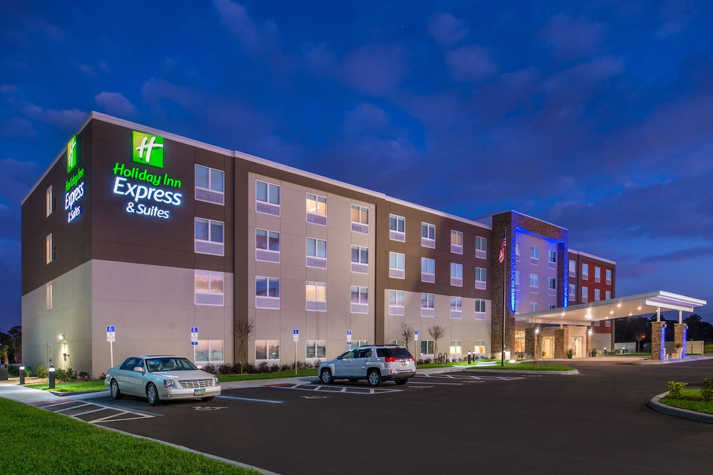 Holiday Inn Express And Suites West Melbourne 3/68