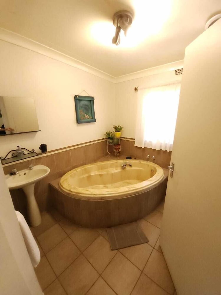 Rusplek Guesthouse Conference Centre & Spa 30/50