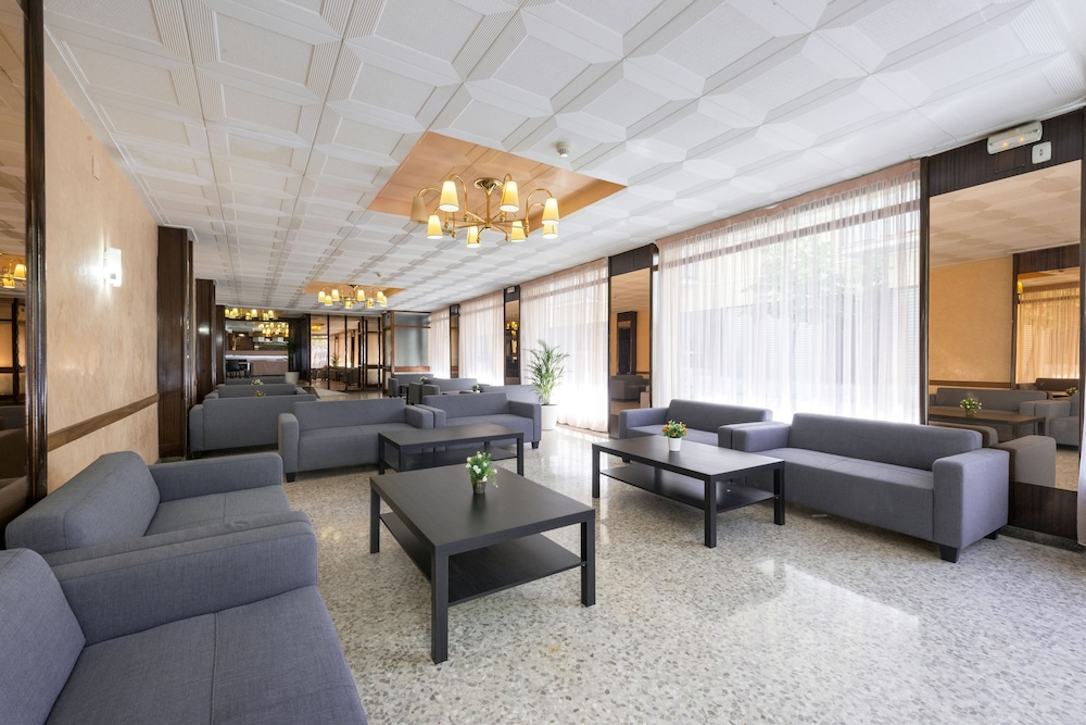 Hotel Marisol 24/50