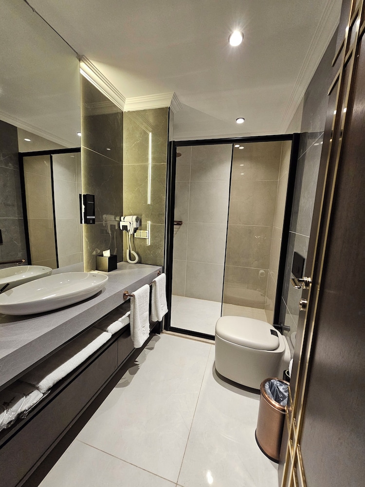Asur Imperial Hotel 38/38