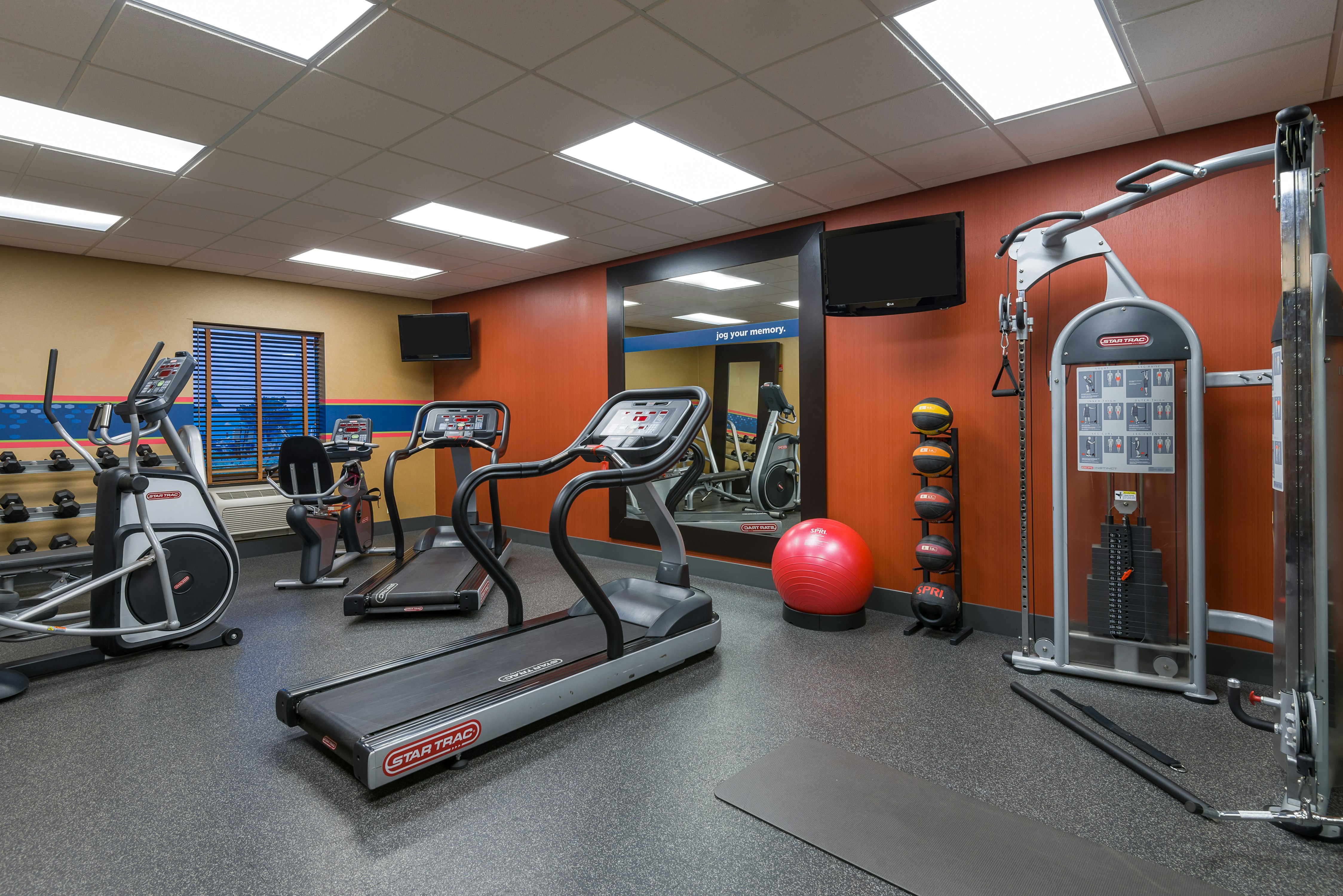 Hampton Inn & Suites Peoria At Grand Prairie Il 30/61