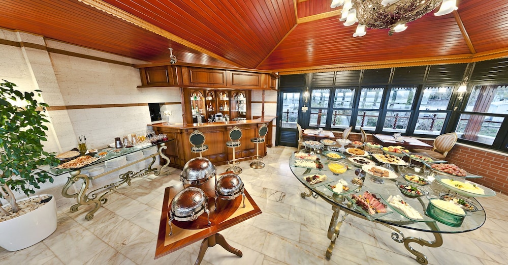 Valide Sultan Konagi Hotel 32/40