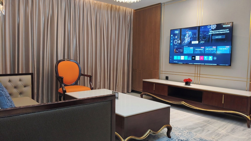 Po Hotel Semarang 26/43