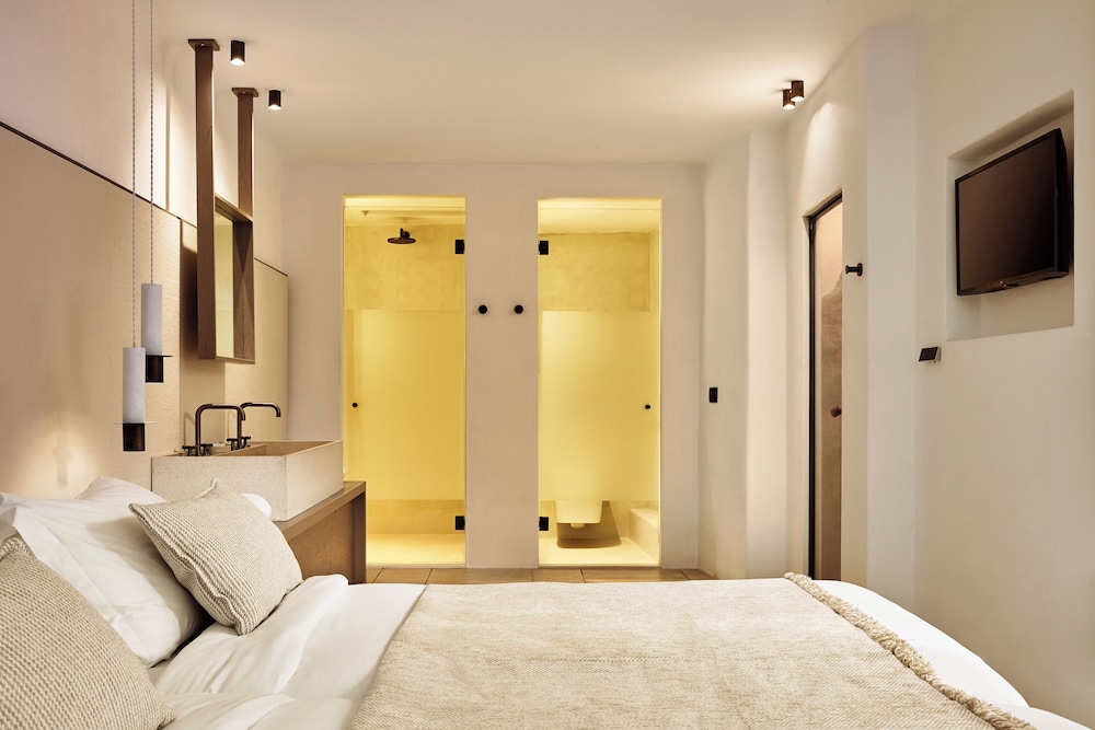2 Bedrooms, Maisonette, 2 King Beds, Sea View, Hot Tub