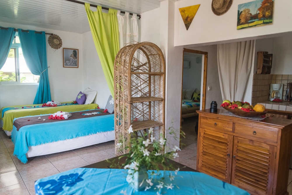 Bora Vaite Lodge 10/31