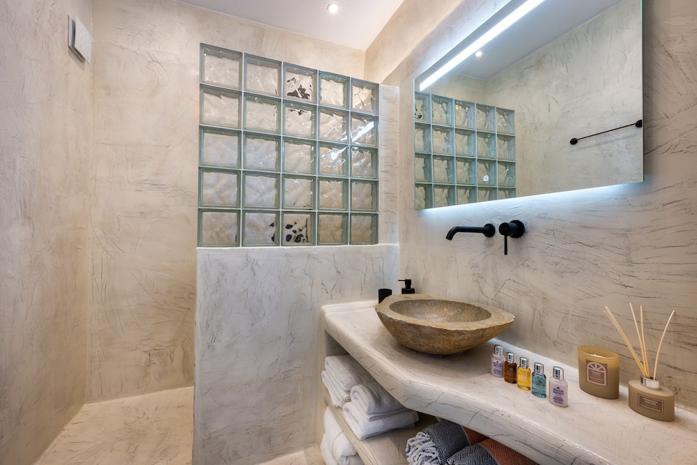 Siete Mares Luxury Suites 50/50