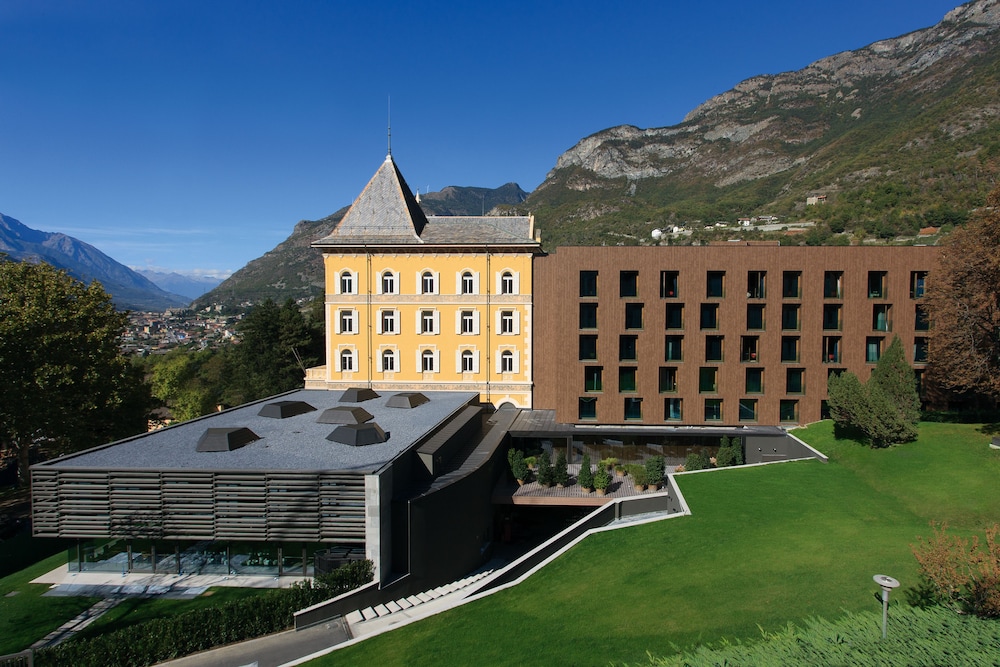 PARC HOTEL BILLIA 2/33