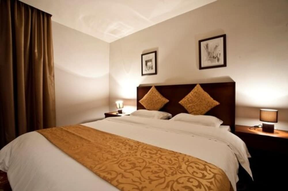 الاجنحه التنفيذيه(Executive Suites) 13/44