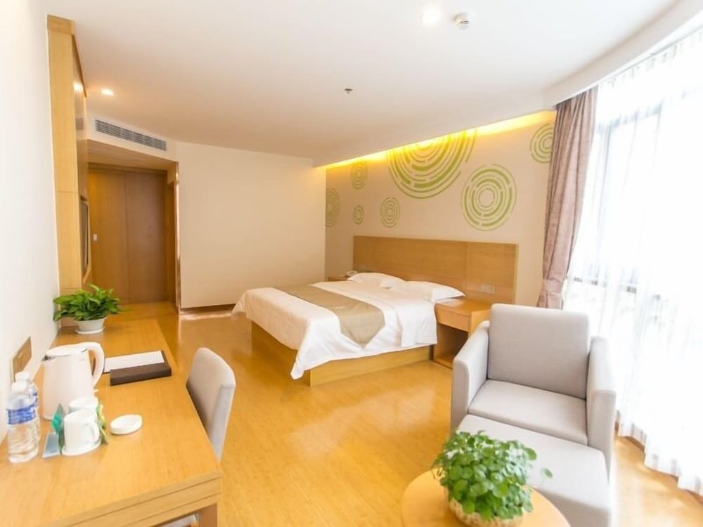 Greentree Inn Suzhou Wujiang Fenhu Development District Express Hotel 15/38