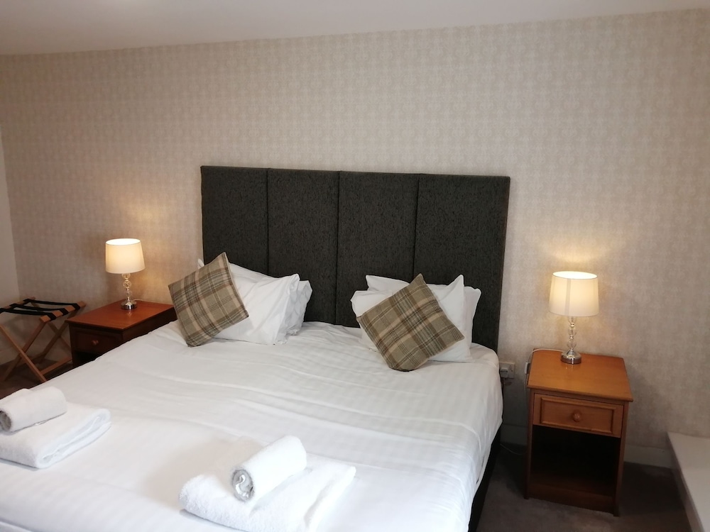 STANDARD, DOUBLE BED