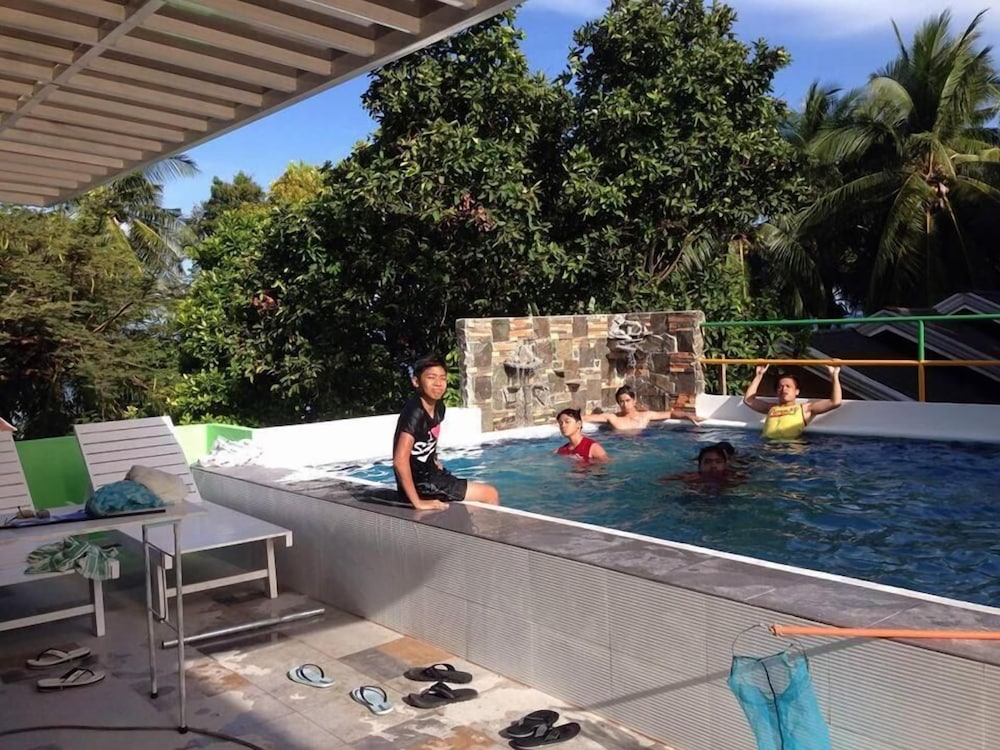 Gravino Pension House 27/52