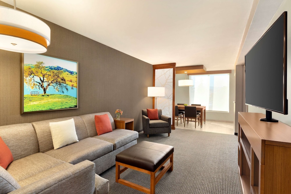 Hyatt Place Vacaville 22/62