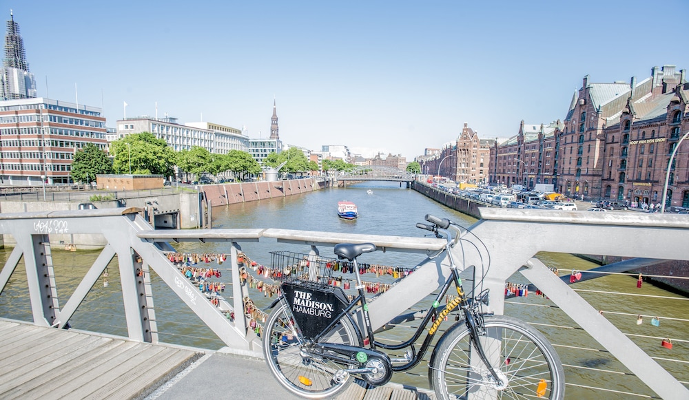 The Madison Hamburg 26/31