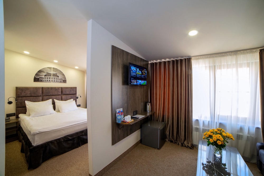 Median Hotel City Center Yerevan 13/57