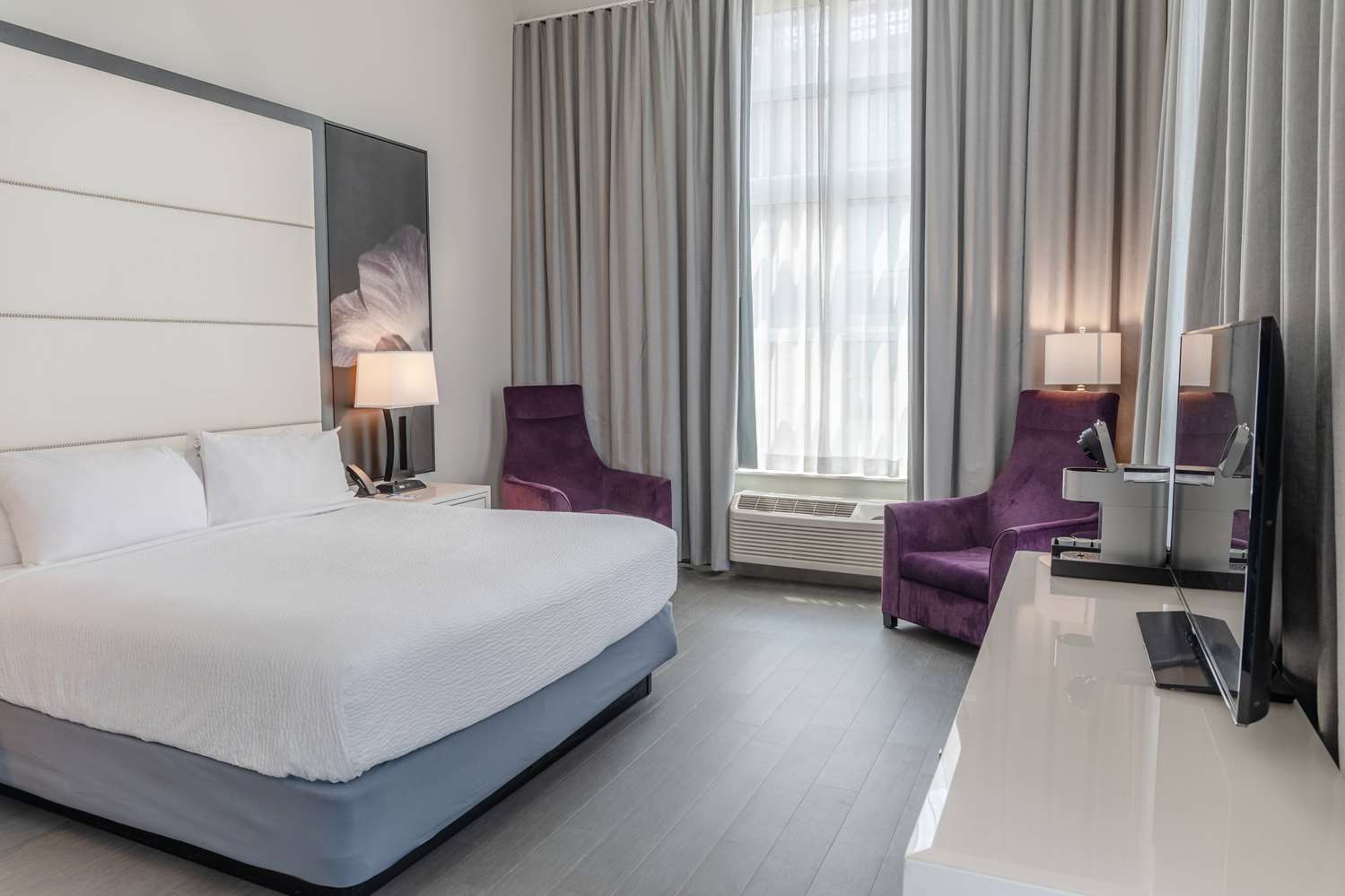 Tryp By Wyndham Savannah 12/60