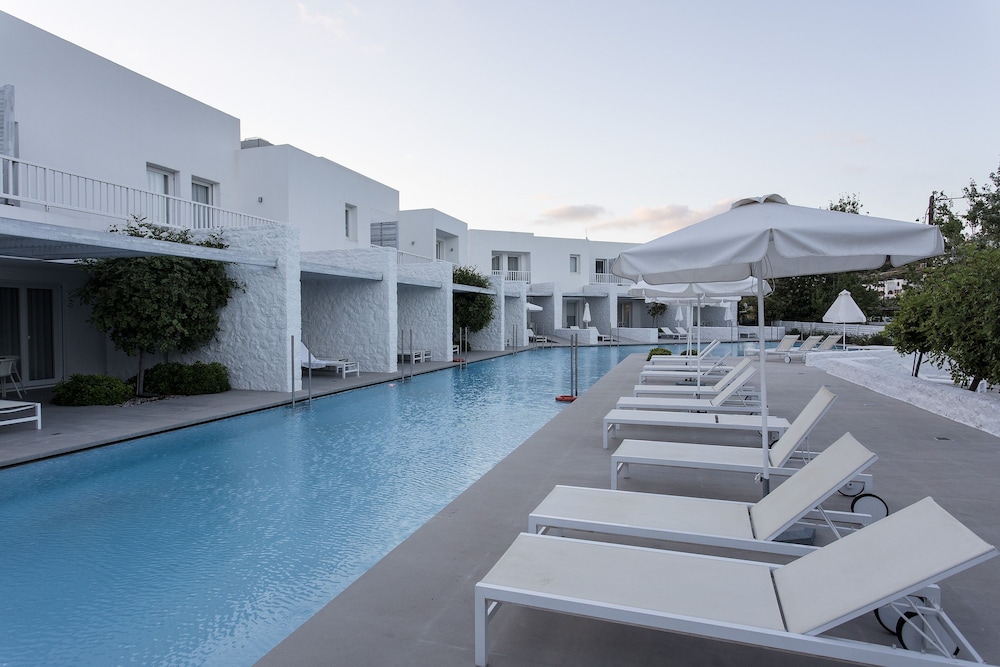Patmos Aktis Suites And Spa 8/86