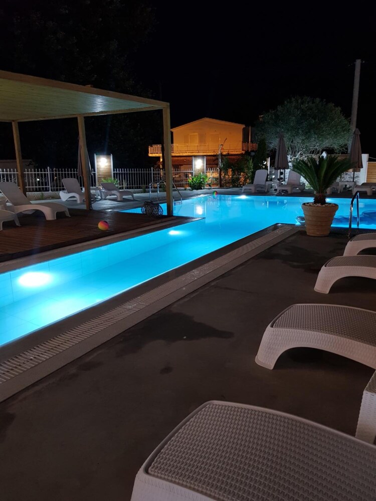 Agorastos Boutique Hotel 25/50