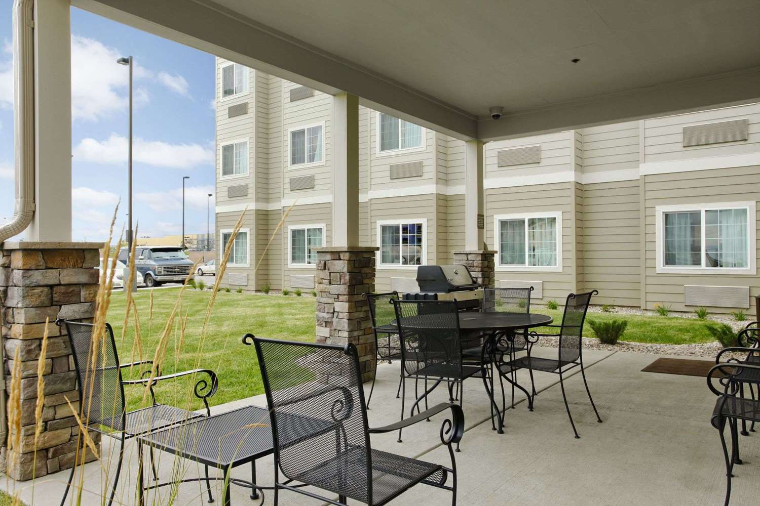 Microtel Inn & Suites By Wyndham Williston 25/36