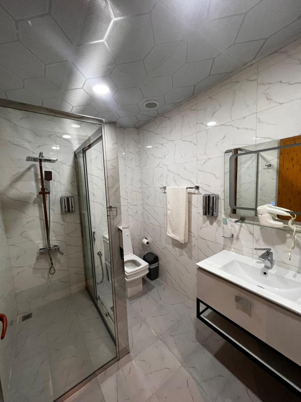 Daraysh Hotel 50/50