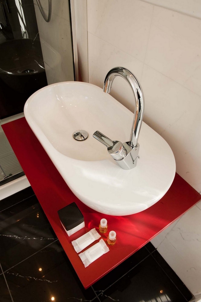 Imperia Suite 41/48