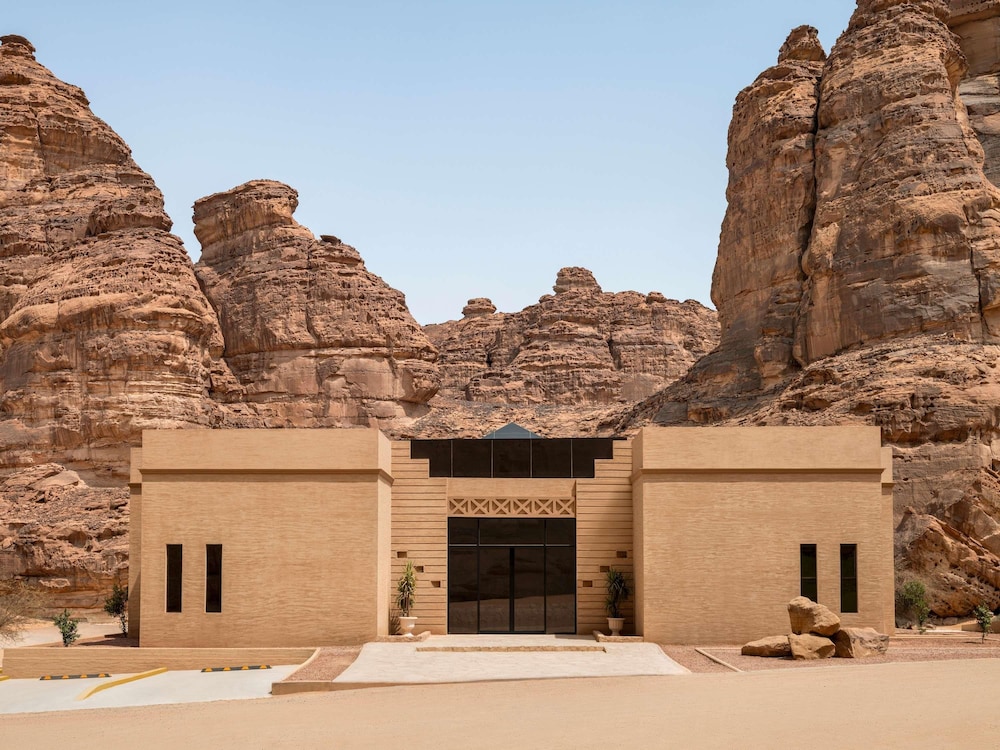 منتجع شادن(Shaden Resort) 2/65