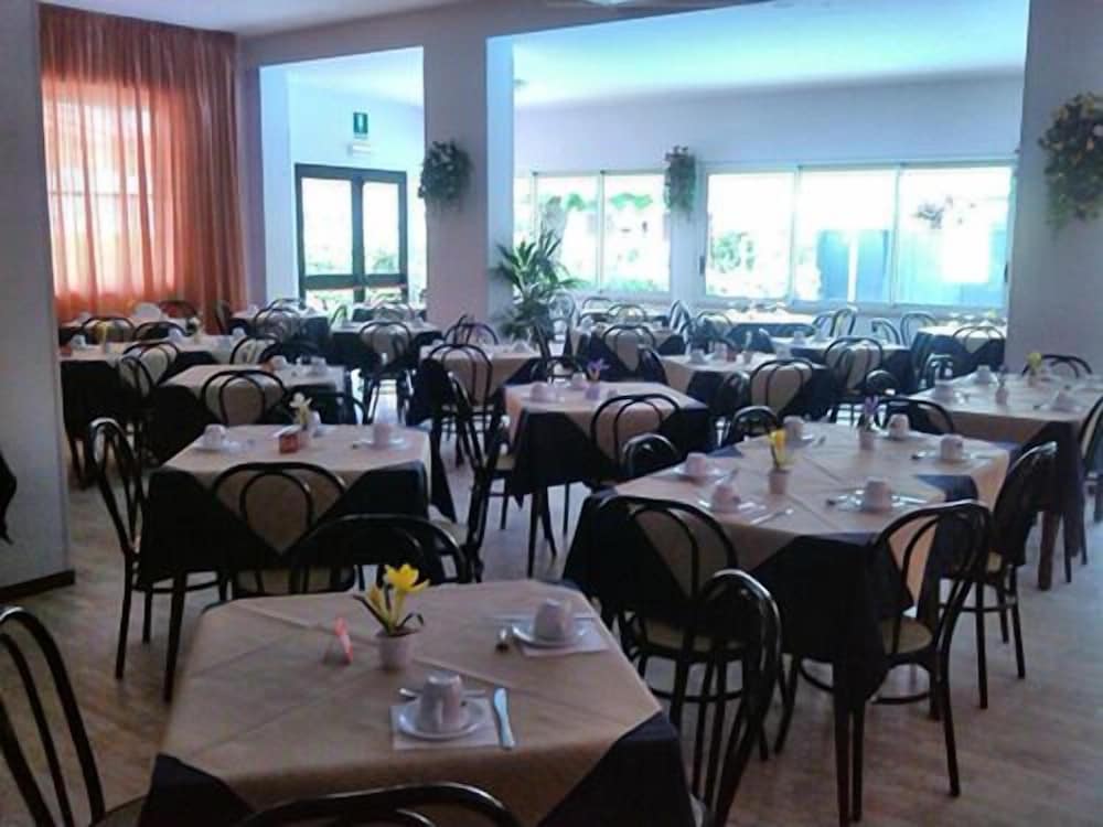 Hotel Kennedy 28/39