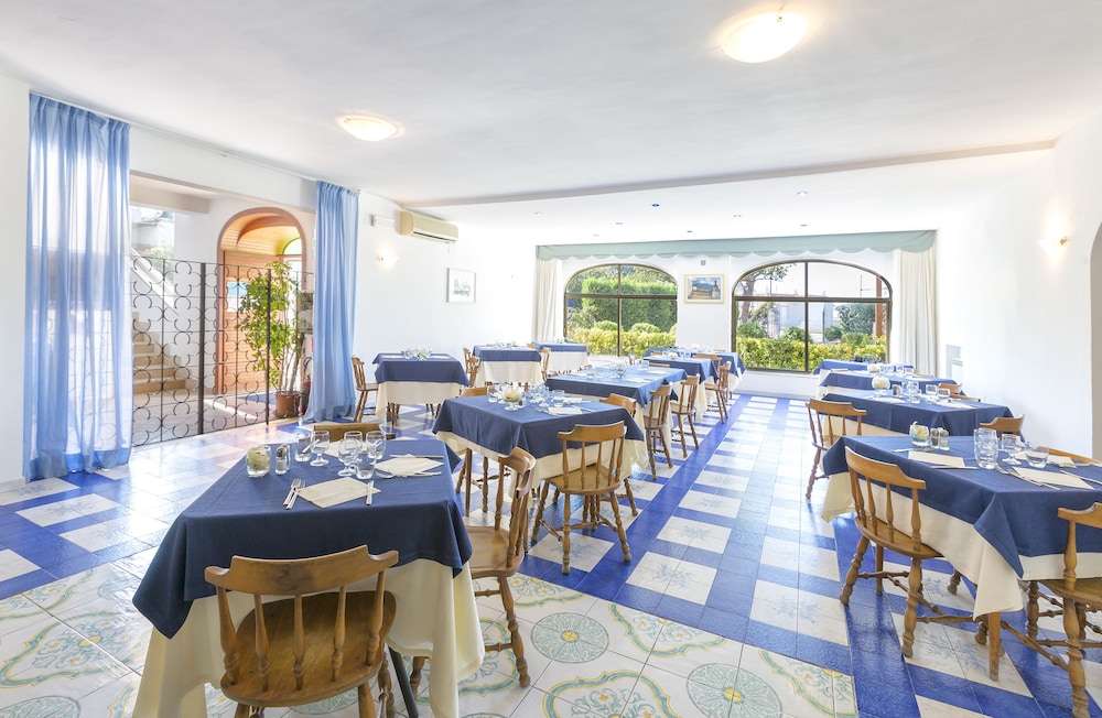 Hotel Costa Citara 25/30