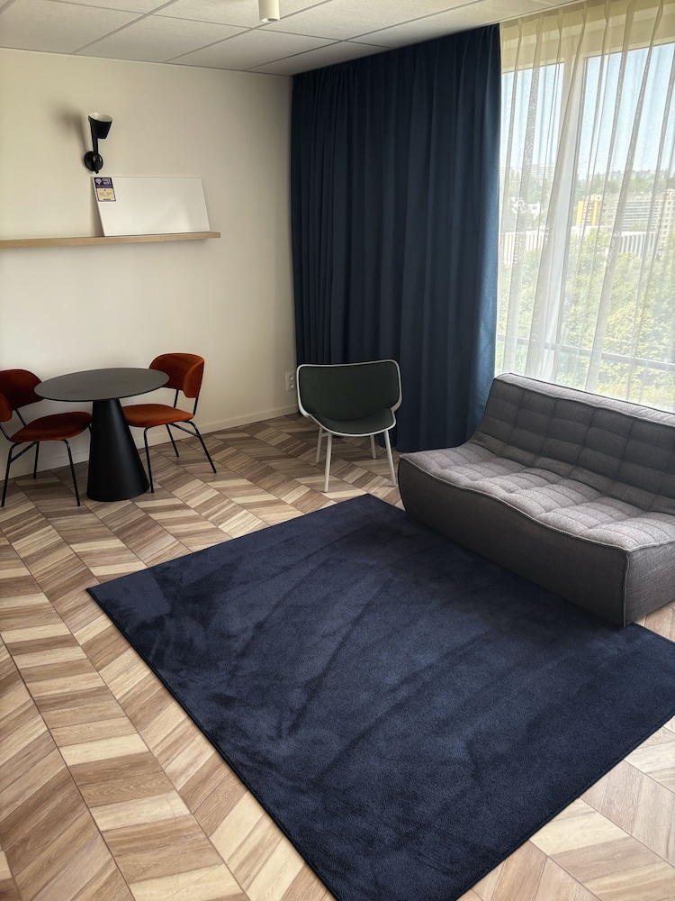 ROXI Residence Brussels 7/17