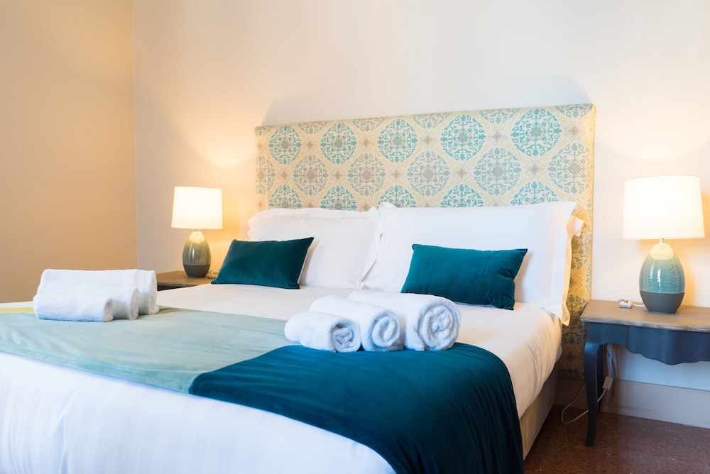 SUPERIOR, DOUBLE BED, BALCONY