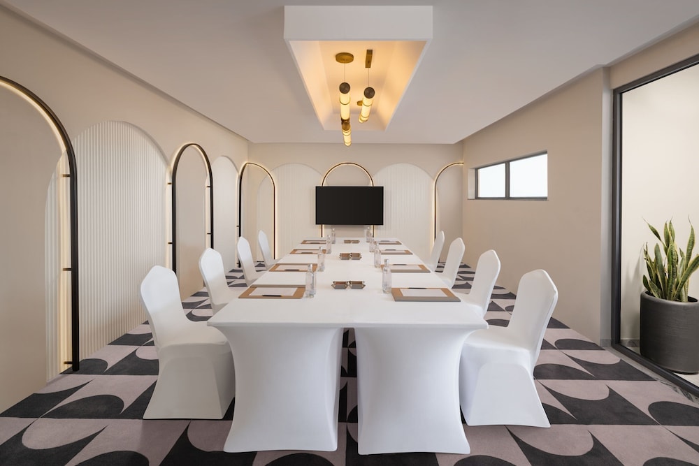 Courtyard By Marriott Goa Colva 34/49