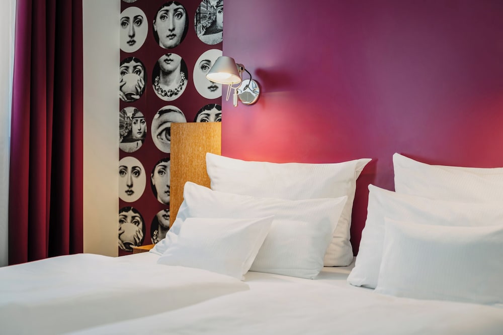 Grimms Hotel Berlin Mitte 30/48