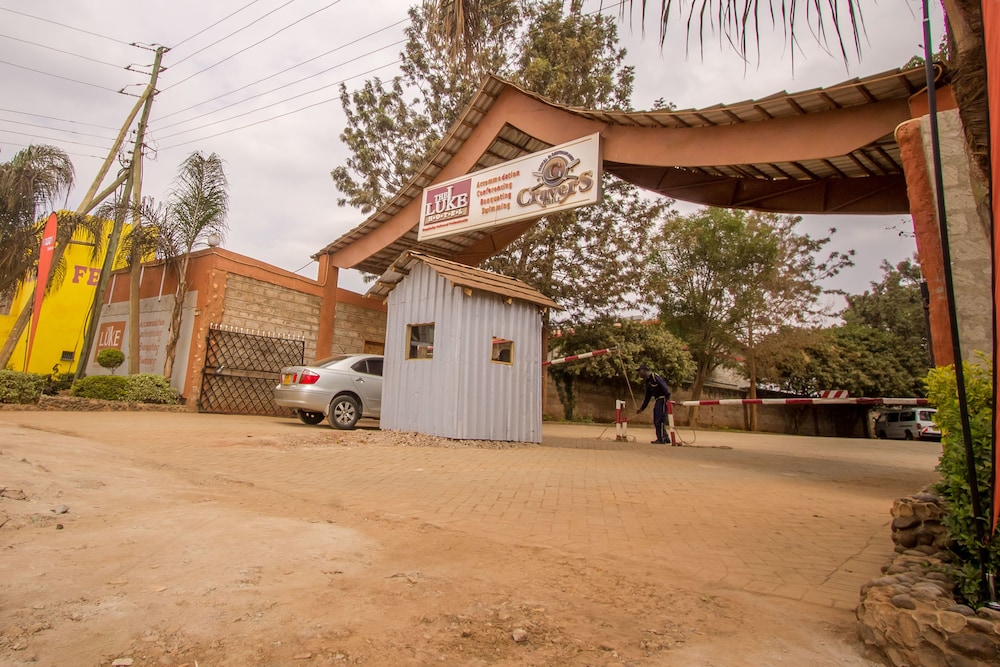 The Luke Hotel Cravers Thika 34/42