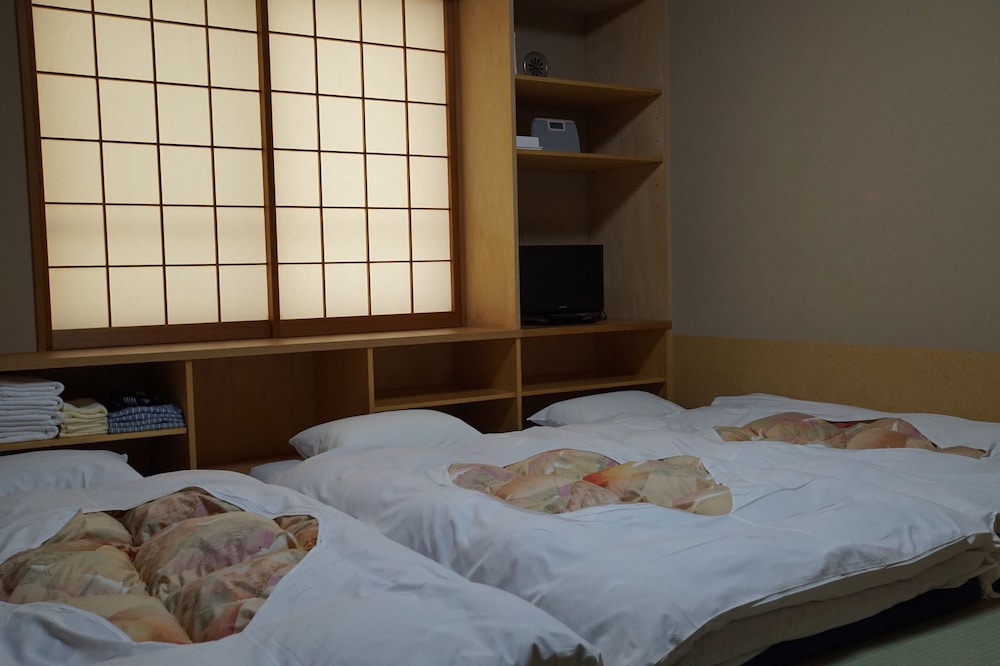 Annex Katsutaro Ryokan 11/29