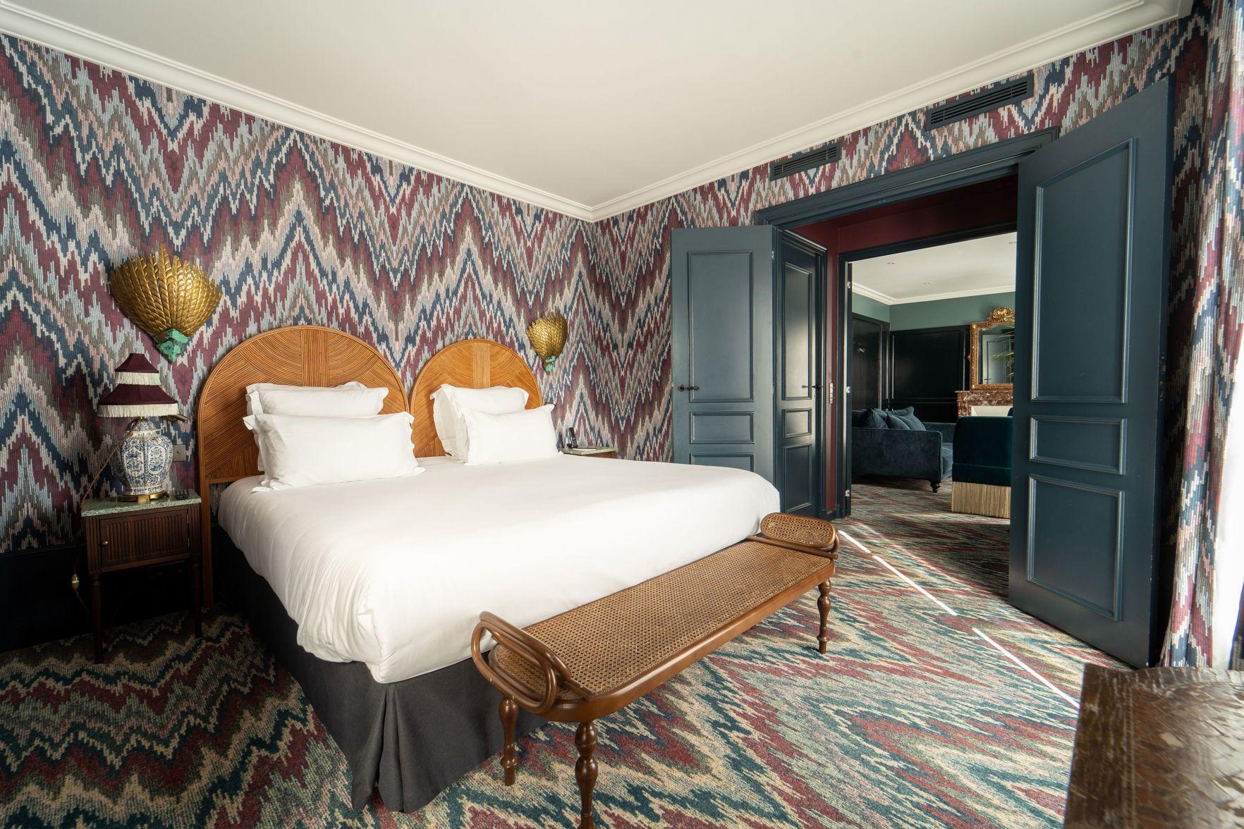 Alexandre, Suite, King Bed, Sofa