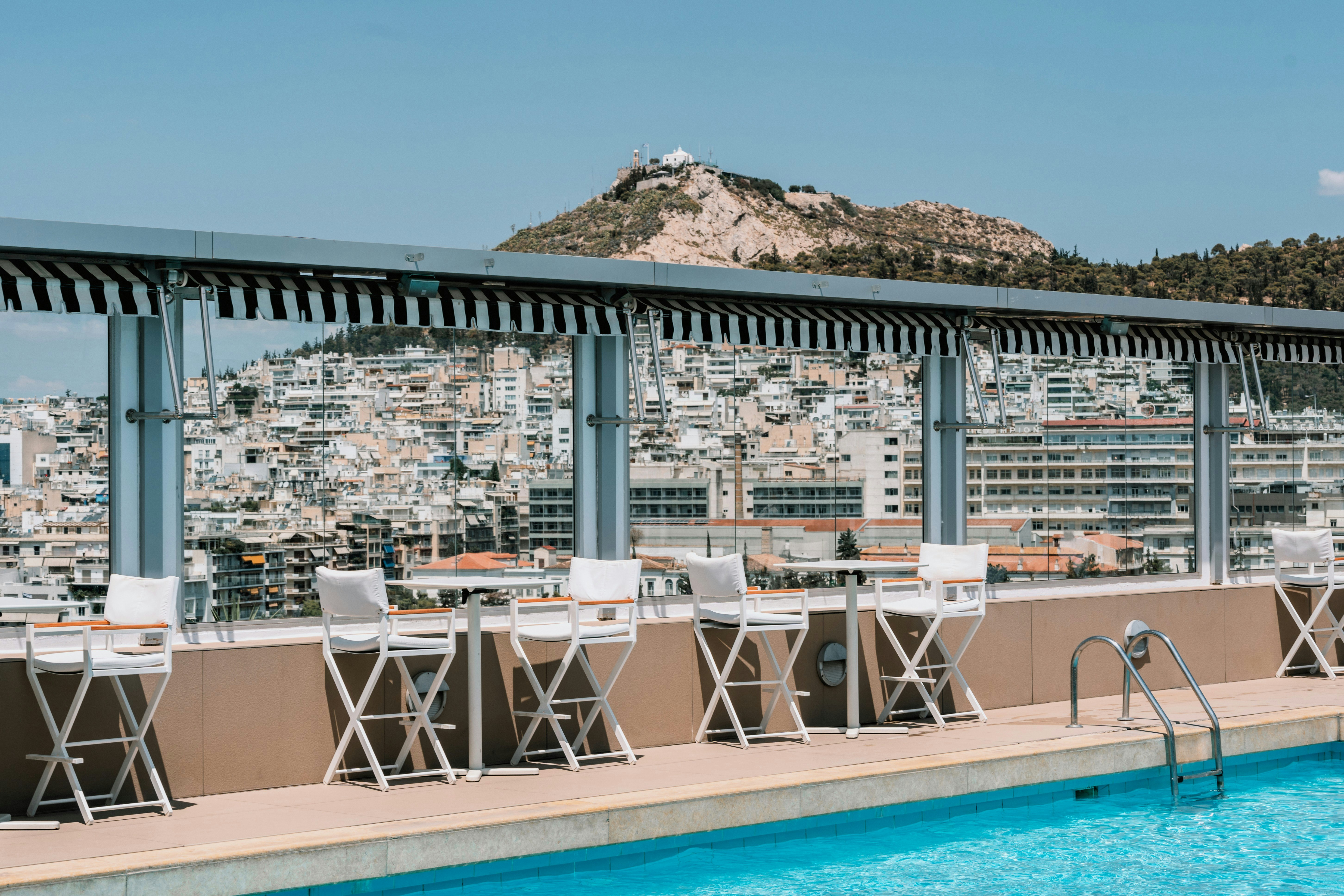 Divani Caravel Hotel 6/87