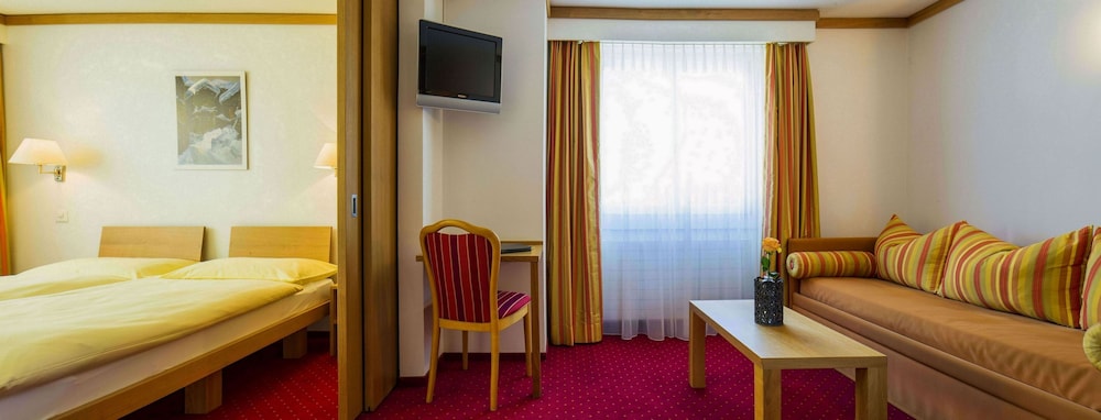 Hotel Excelsior 16/26