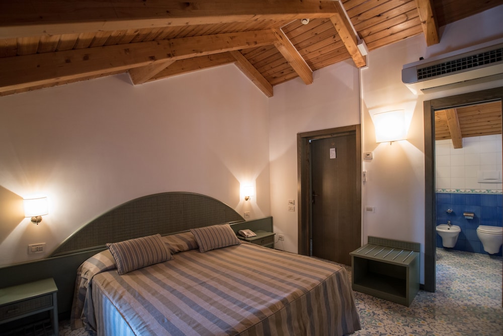Hotel Villa Maria 25/63