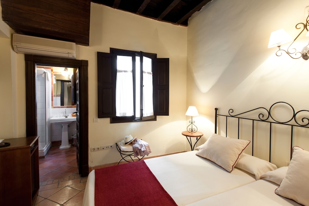 Casa Del Capitel Nazari 15/70