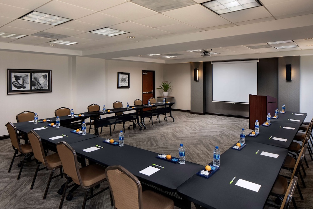 Hyatt Place Topeka 49/60