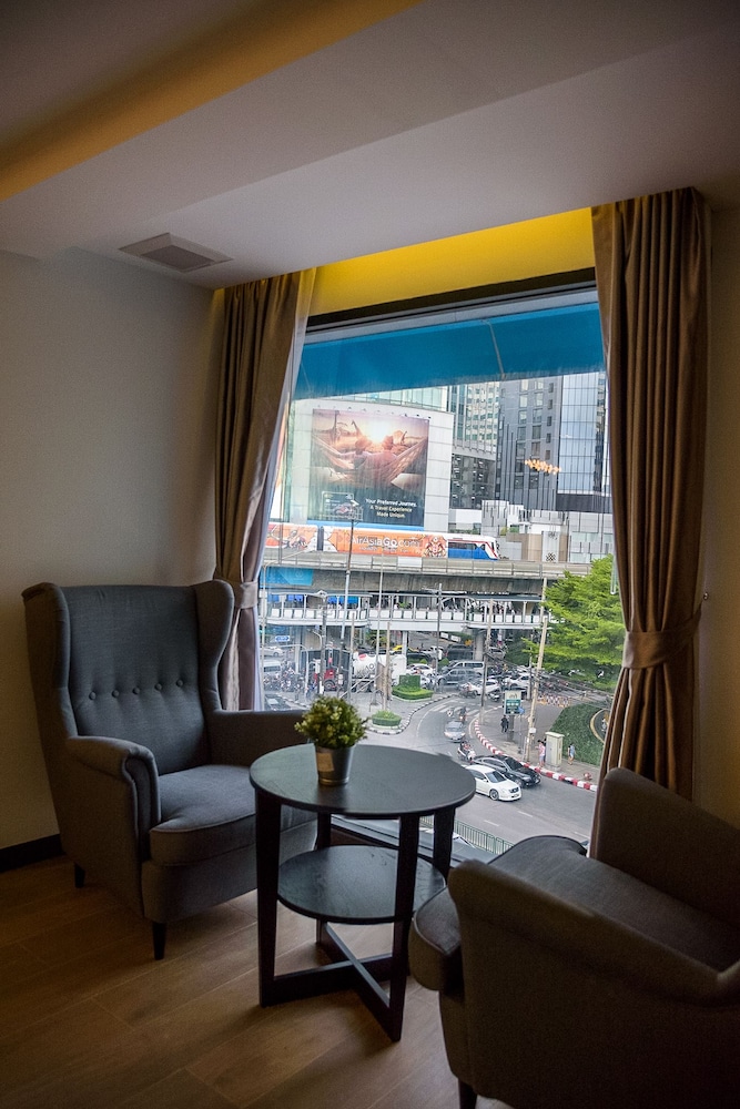 The Connex Asoke 20/31