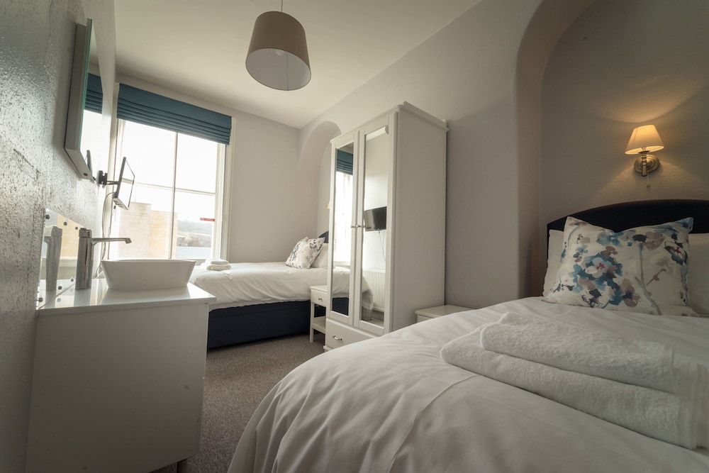 Anabelles Guest House 7/46