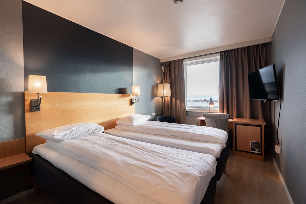 Vadso Hotel (Former Scandic) 6/27