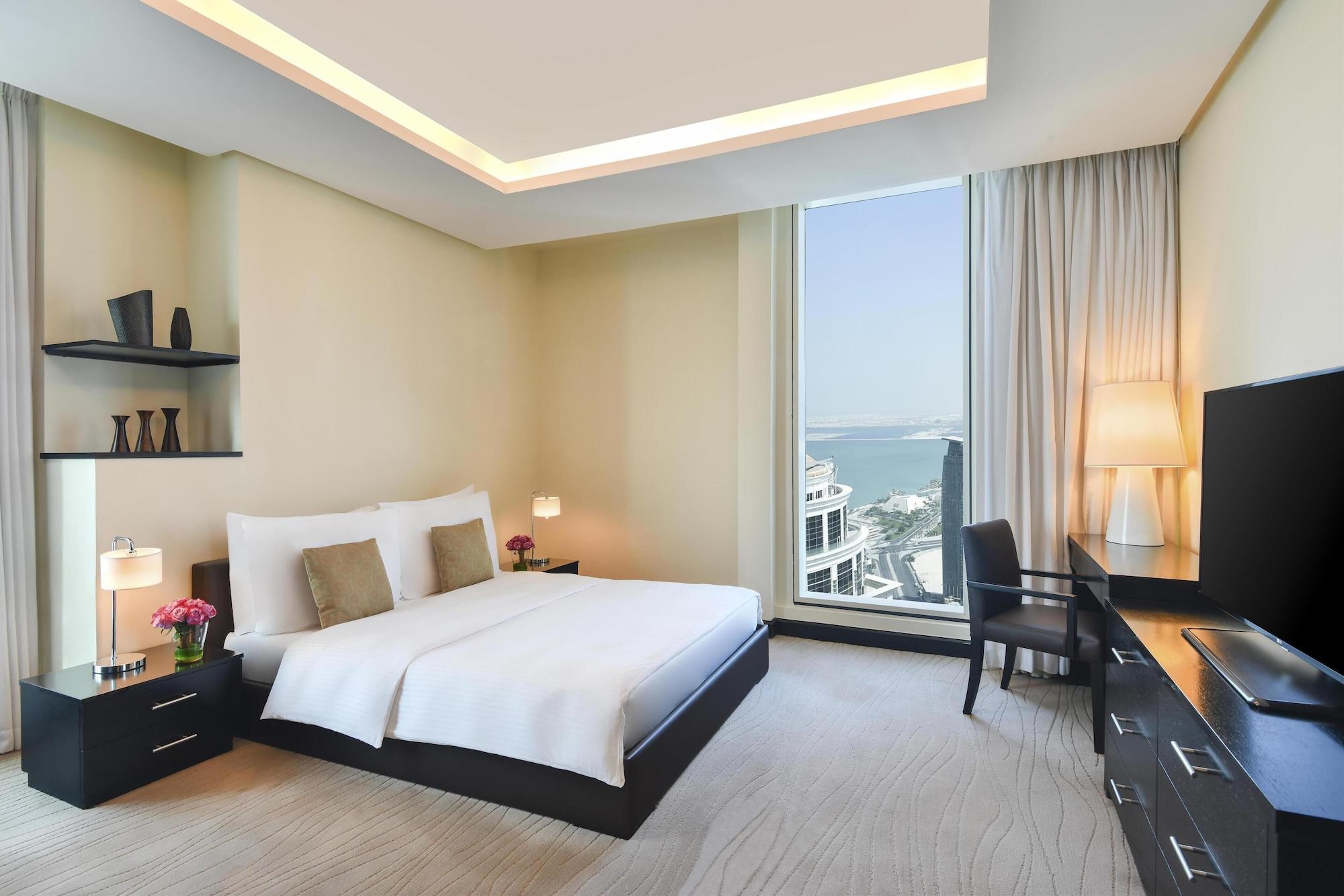 4 Bedrooms, Superior, Suite, Multiple Beds, City View