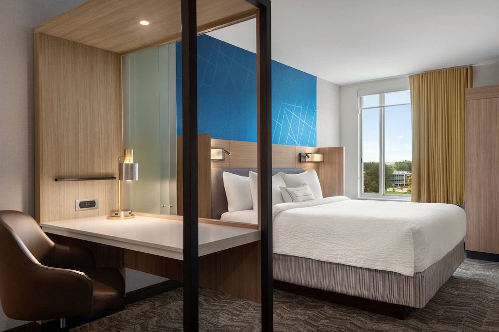 Springhill Suites Milwaukee West Wauwatosa 15/50